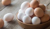 Mơ thấy trứng gà là điềm báo lành hay dữ?