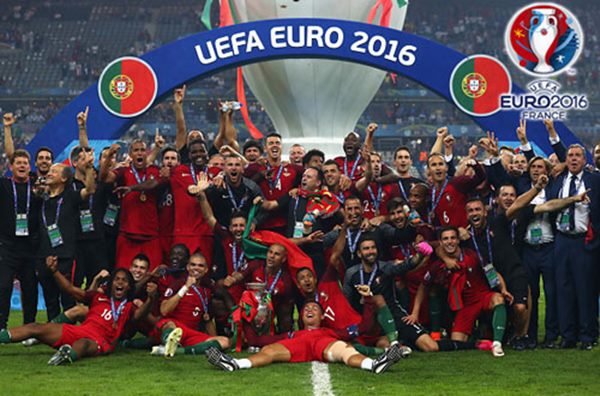 Bồ Đào Nha đăng quang EURO 2016