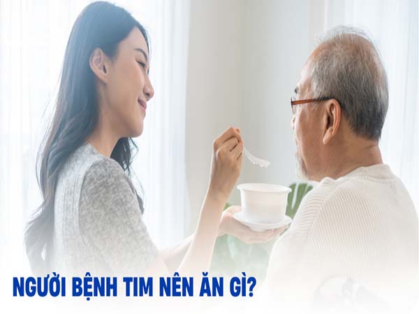Vì sao chế độ ăn uống lại quan trọng đối với người tim yếu?