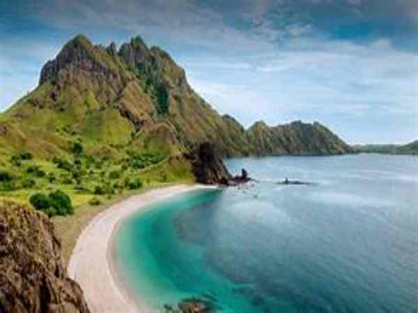  Indonesia – Thiên đường biển đảo giá rẻ