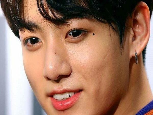 Giải mã nốt ruồi đuôi mắt trái ở nam – Đào hoa nhưng thiếu ổn định