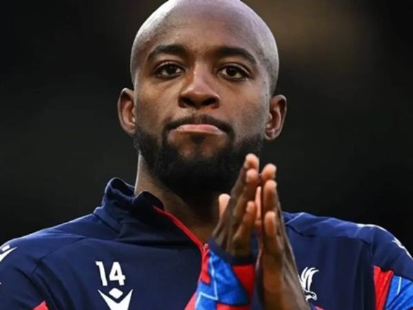 Juventus đưa Mateta vào danh sách theo dõi