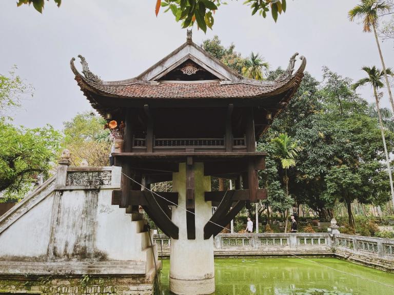 Chùa Một Cột