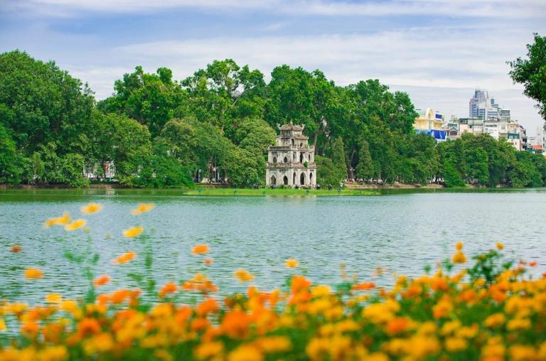 đi du lịch hà nội 1 ngày bằng xe buýt