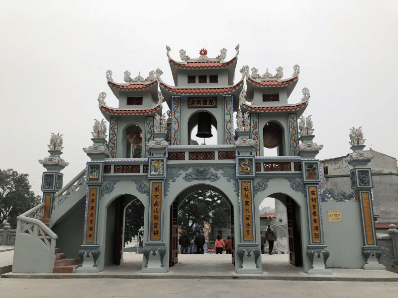 nhung-ngoi-chua-mien-bac-linh-ung-5