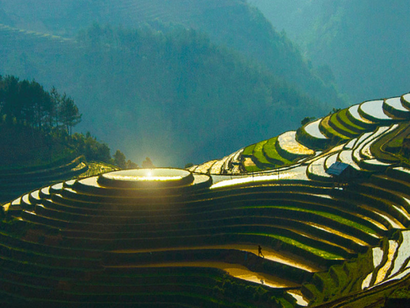 mua-nuoc-do-mu-cang-chai-dep-nhat