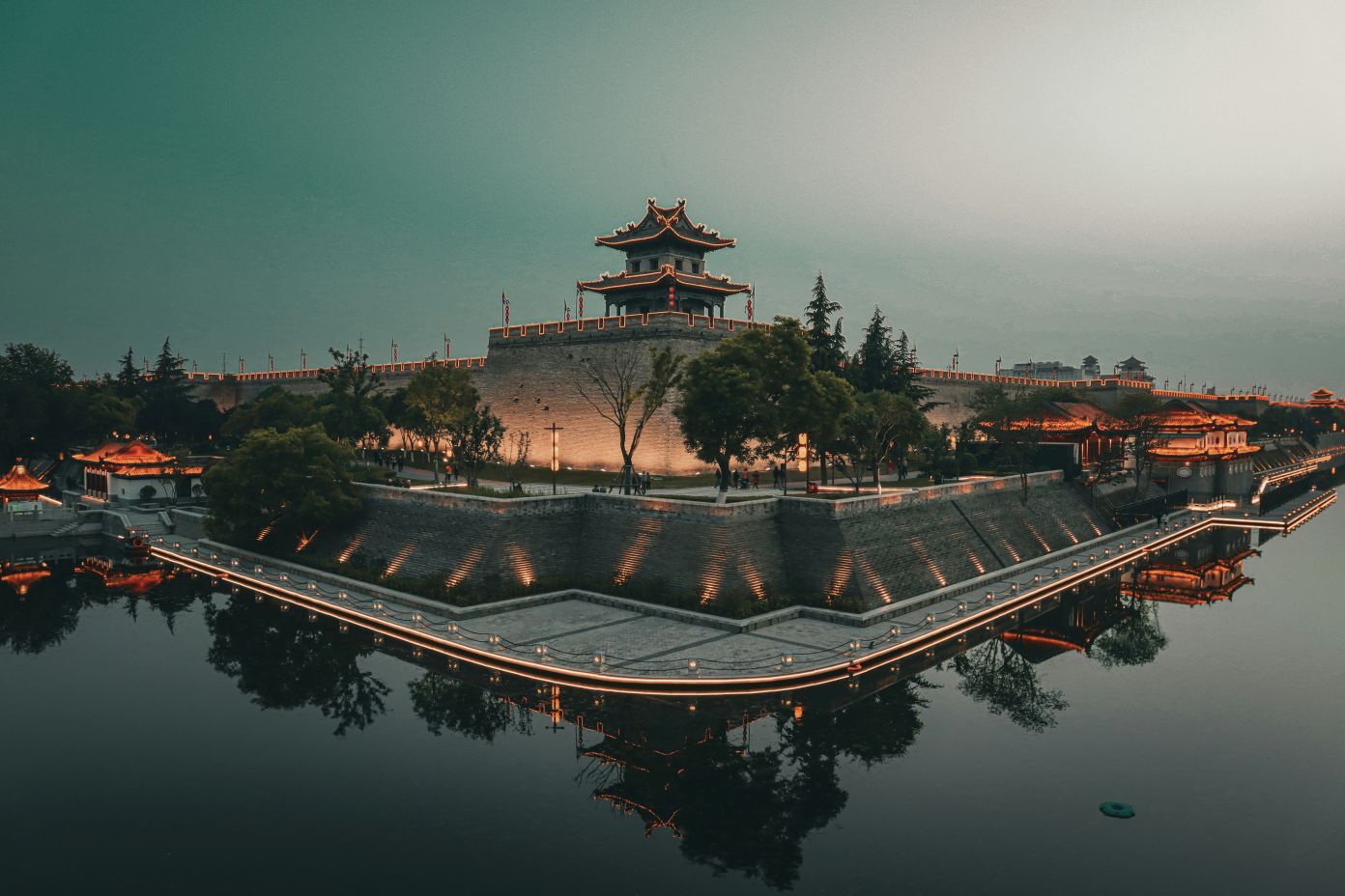 tay-an-diem-den-trung-quoc-ly-tuong-di-lan-dau
